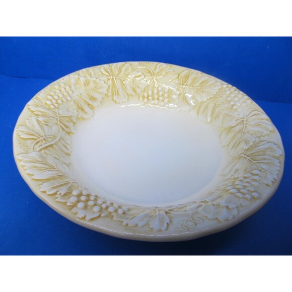 Williams Sonoma Italy Napa Saffron 12 1/2" X 3" Large Salad Serving Bowl VGC - Picture 3 of 13